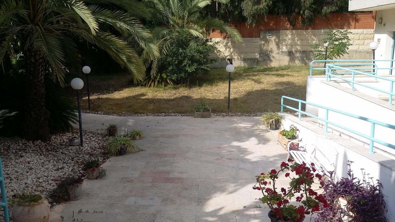 Carmel Mountain Motel Haifa Exterior foto